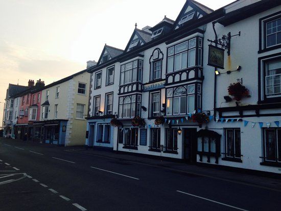 Dovey Inn